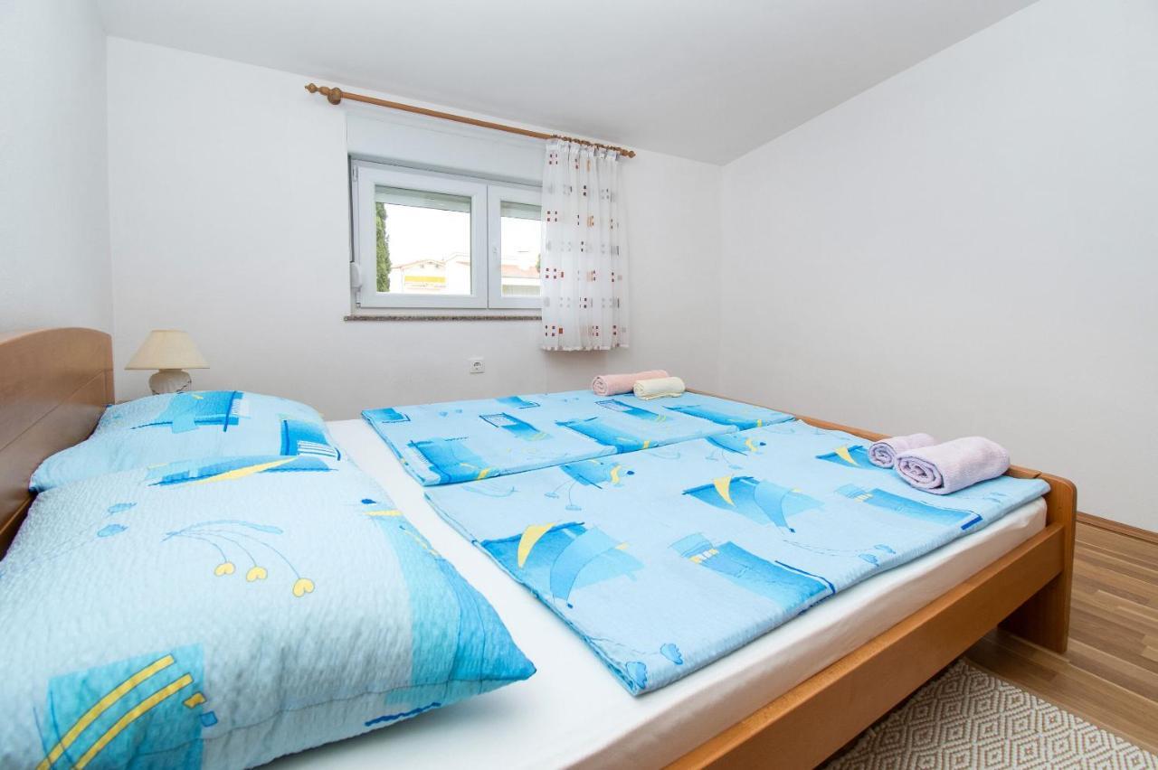 Apartment Tommy Привлака Екстериор снимка