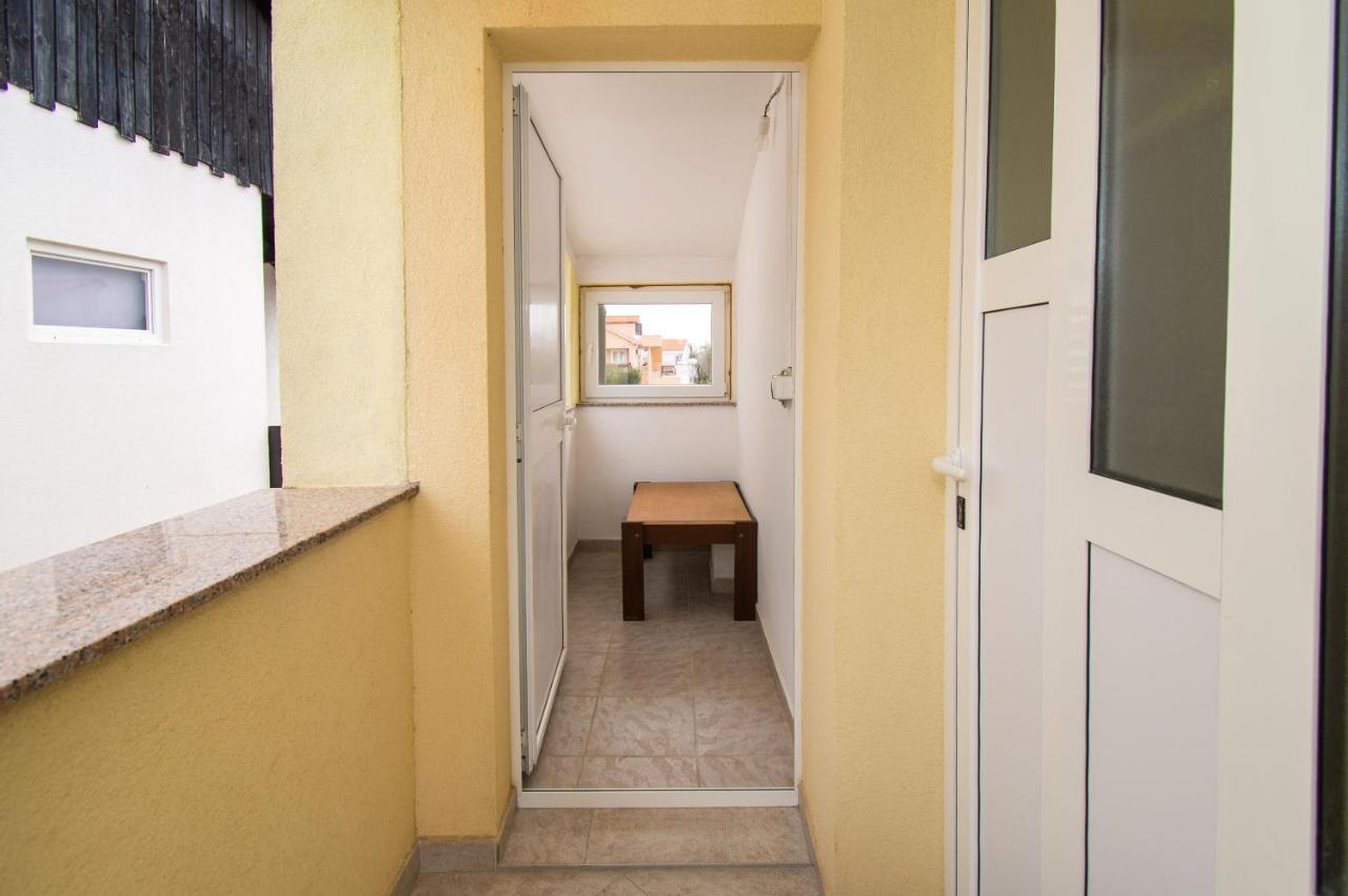 Apartment Tommy Привлака Екстериор снимка